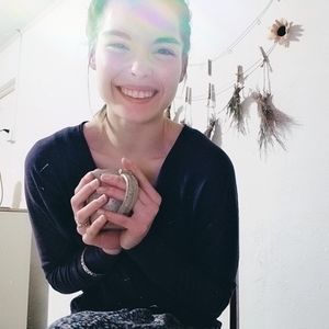 Meet your Posher, Faith